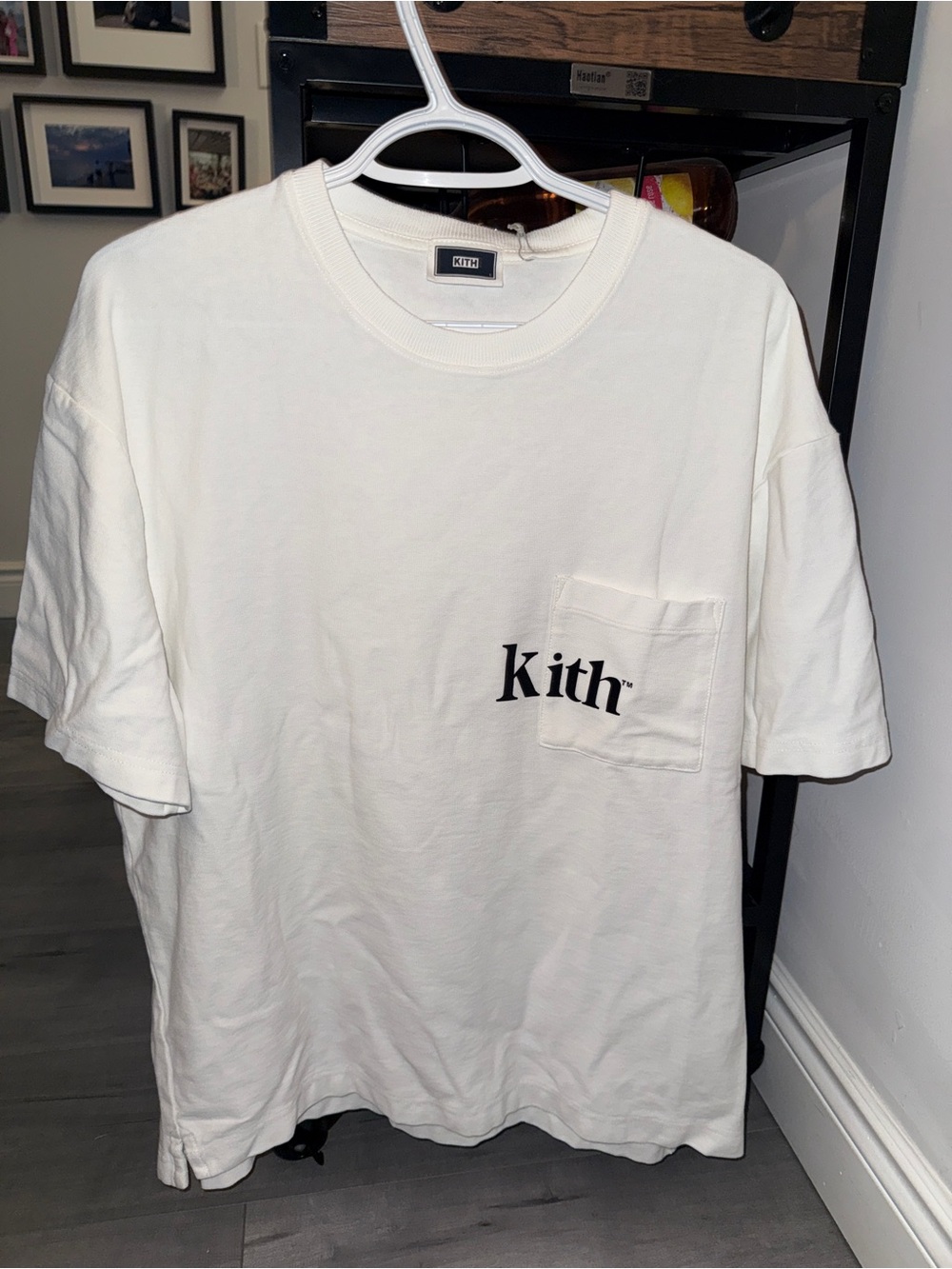 NWT KITH QUINN TEE